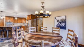 Rumah, Beberapa Tempat Tidur (Topflite 16) | Tempat makan