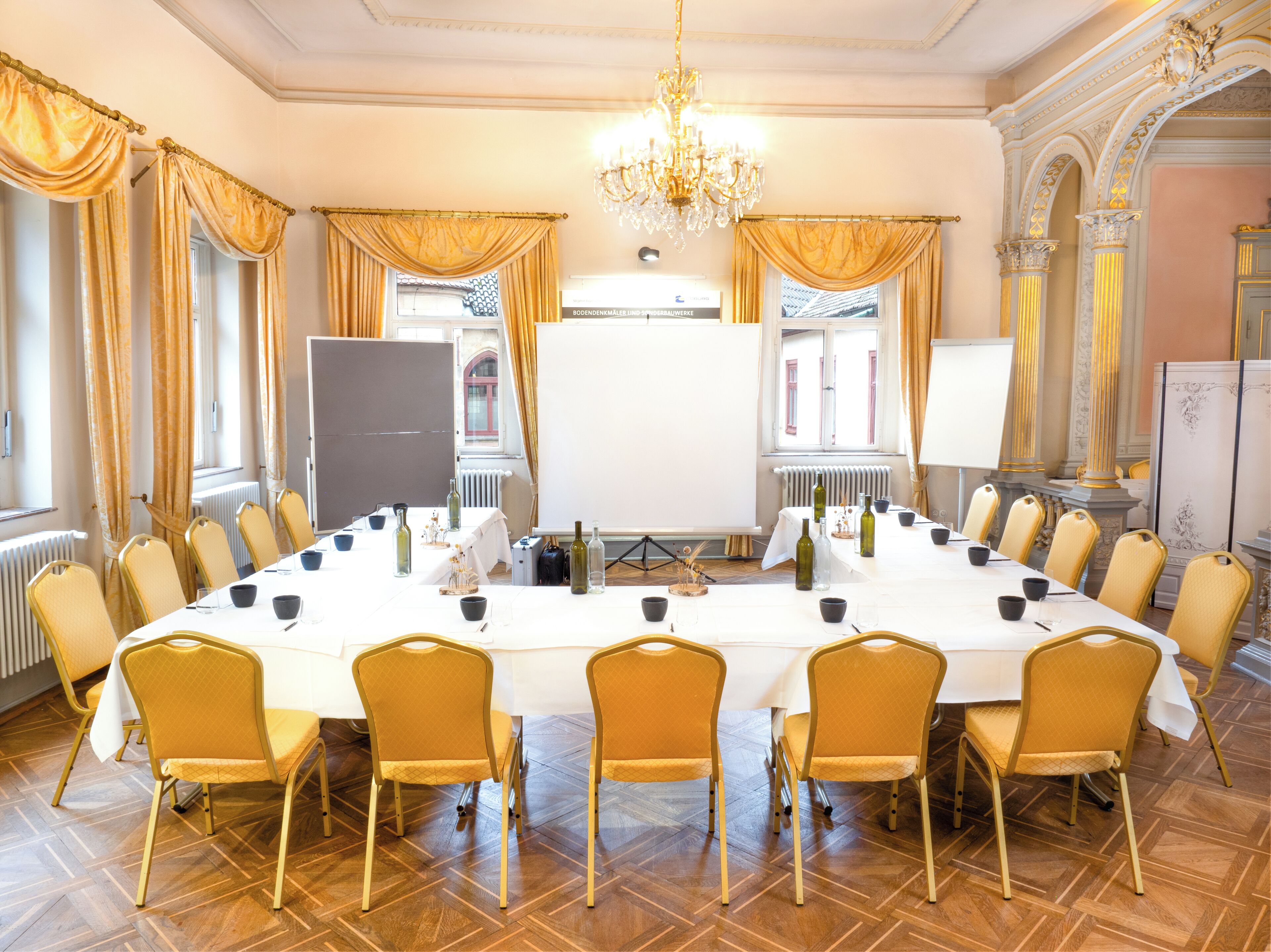 Meeting facility