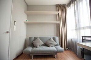 Cots/infant beds - I Soho at I City by My Trip & My Stay (Shah Alam)