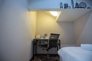 Cots/infant beds