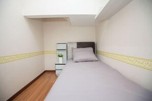 Cribs/infant beds - I Soho at I City by My Trip & My Stay (Shah Alam)