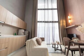 Cribs/infant beds - I Soho at I City by My Trip & My Stay (Shah Alam)