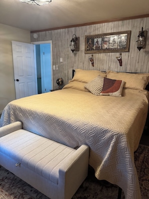 2 chambres, fer et planche à repasser, Wi-Fi, literie fournie