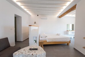 Superior Triple Room, Sea View | Blackout drapes, soundproofing, iron/ironing board - Apostolis Windmill (Mykonos)
