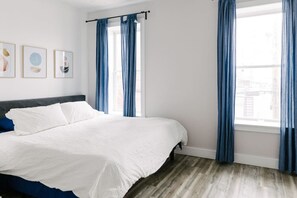 2 bedrooms, desk, iron/ironing board, travel crib