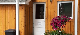 Northern Bungalow with Fireplace
