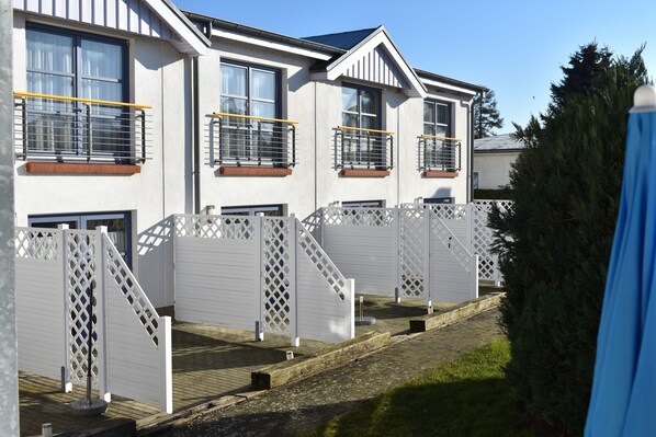 Property grounds - Directly on the cliffs with beach access, beautiful nature in a quiet location. (Rerik)