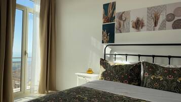 2 chambres, bureau, lit parapluie, Wi-Fi gratuit