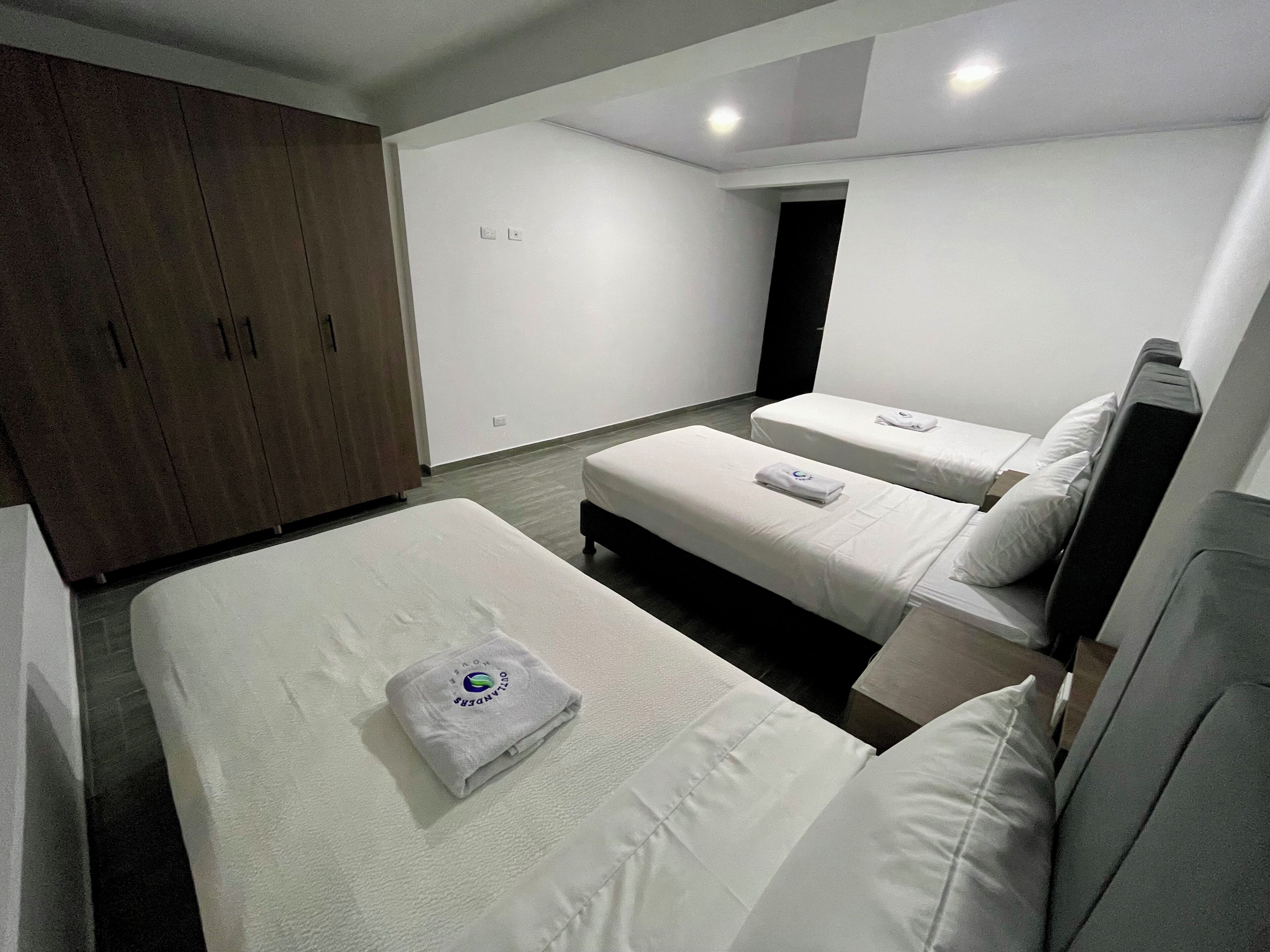 Photo - Outlanders House BOG Airport