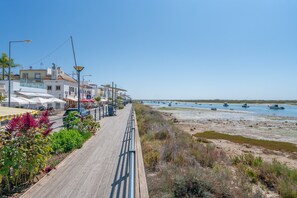 Exterior - Tavira BAY 3 With Pool by Homing (Tavira)