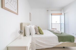 2 bedrooms, bed sheets - Tavira BAY 3 With Pool by Homing (Tavira)