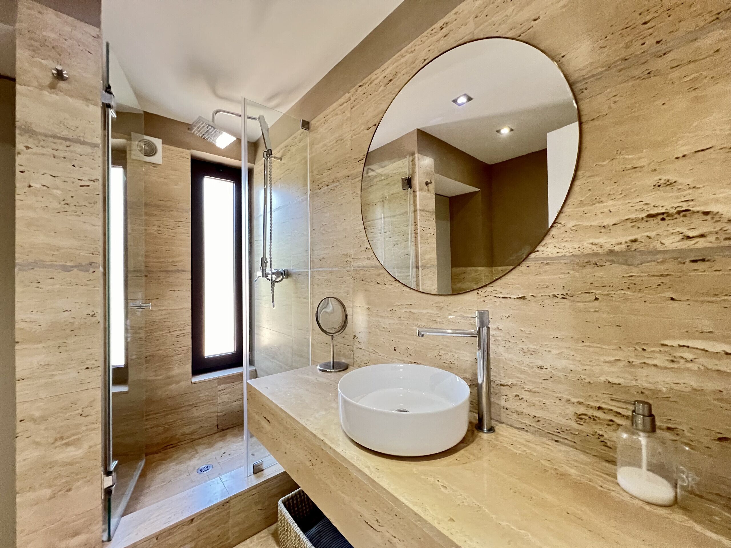 Photo - Vilamoura Premium Villa With Pool by Homing