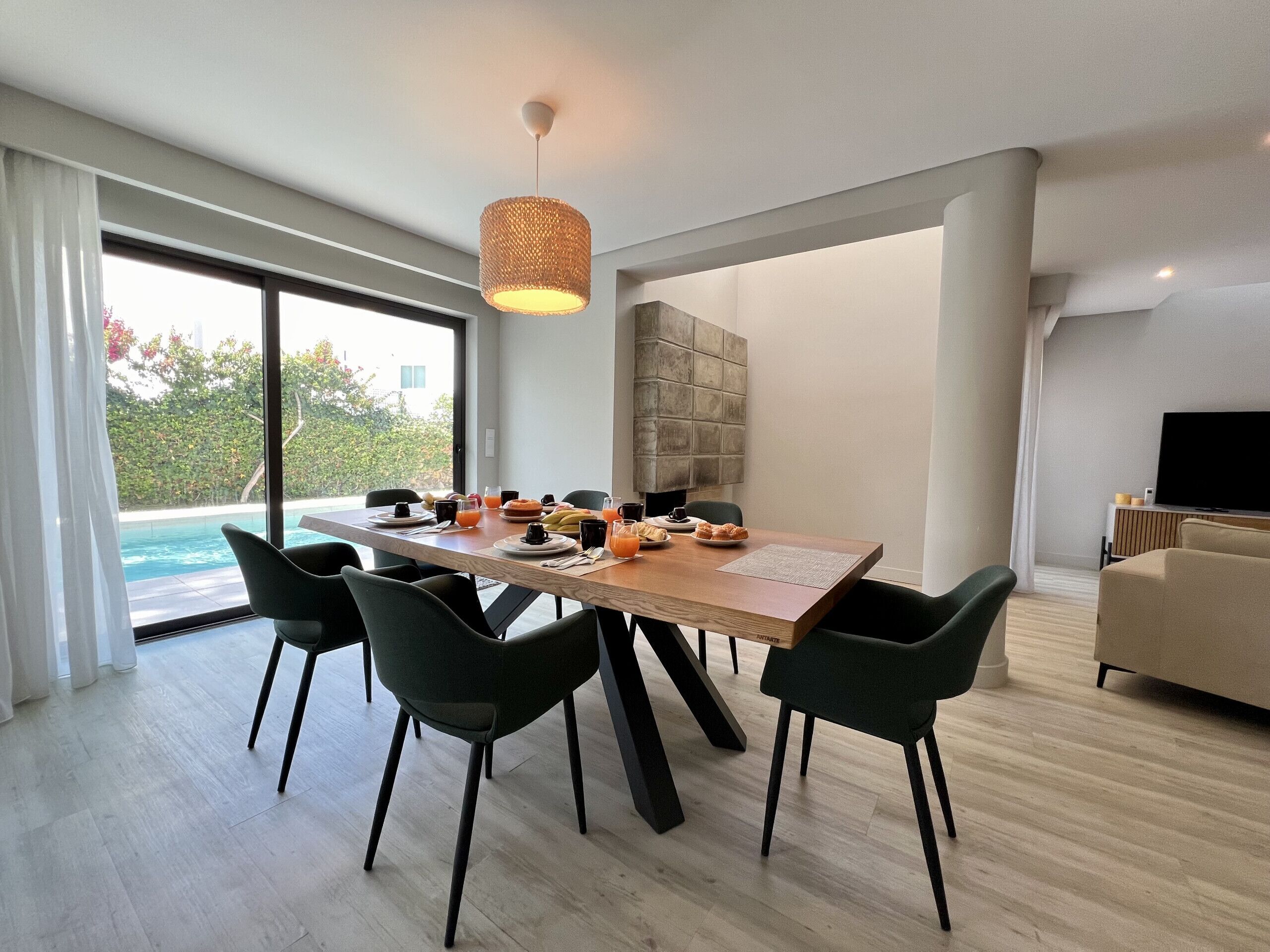 Photo - Vilamoura Premium Villa With Pool by Homing