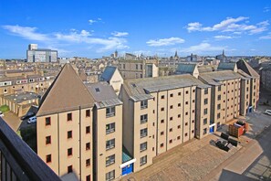 Property grounds - Maberly Lux | Grampian Lettings Ltd (Aberdeen)