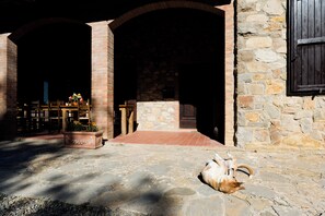 Outdoor dining - Villa W/Infinty Pool Villa in the Heart of Chianti (Tregole)