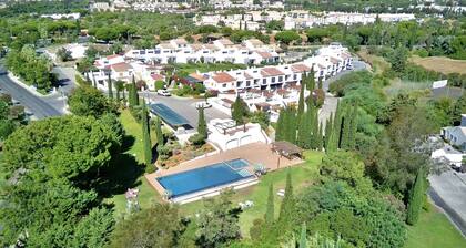 Vilamoura Club Villa 2 by Homing