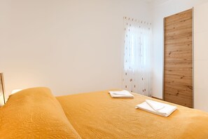 1 Schlafzimmer, Schreibtisch, Internetzugang, Bettwäsche