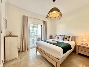 4 habitaciones y ropa de cama 