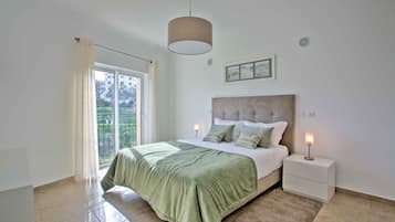 2 chambres, draps fournis