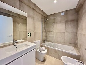 Towels - Albufeira Stylish 2 With Pool by Homing (Albufeira)