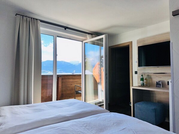 Chambre Double Confort, vue montagne