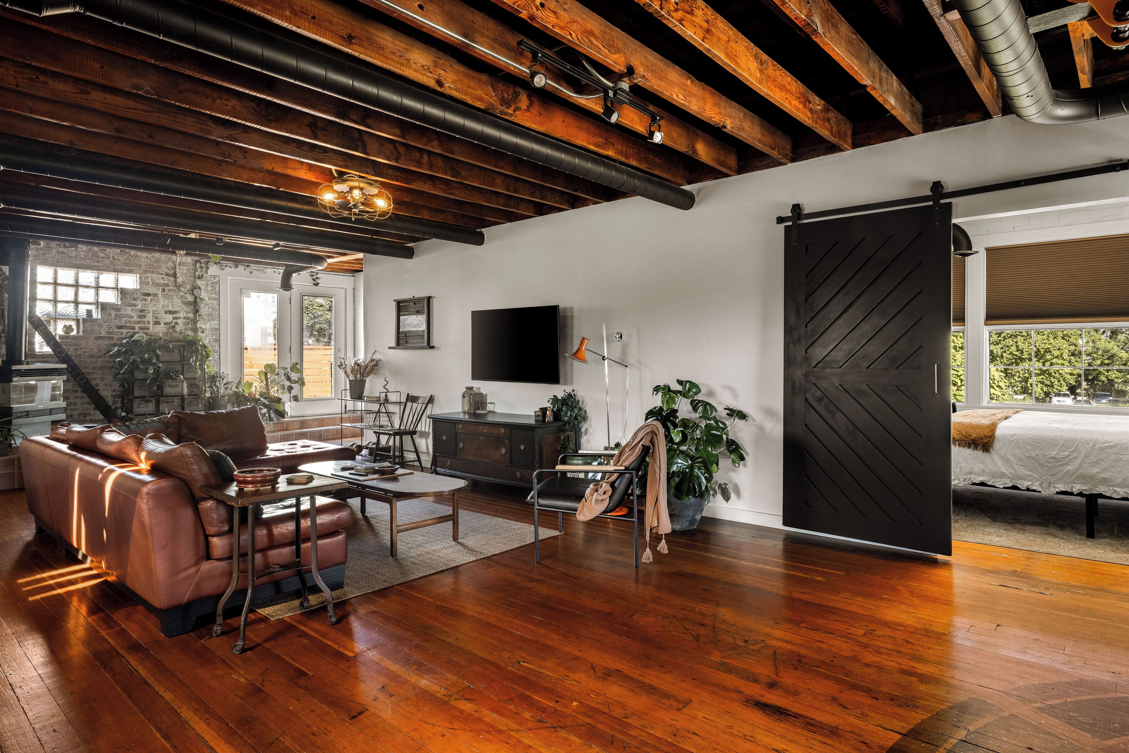 2 dormitoris, planxa i posts de planxar, wifi i roba de llit 