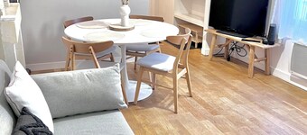 Jeanne's apartment. 500 from the castle, in a quiet, green setting