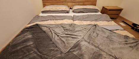 2 chambres, Wi-Fi, draps fournis