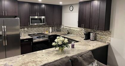 Spacious 5-bedroom house in marvelous Greeley with AC, WiFi