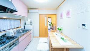 Unclassified image, 5 of 14, button - Awaji Central Inn Kuruma713 (Awaji)