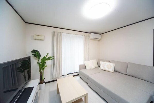 Living area | TV - Awaji Central Inn Kuruma713 (Awaji)