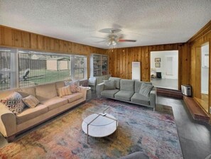 Living area - The Wayfarer (Lubbock)