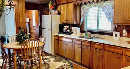 Valley View Retreat Near Whitesburg KY