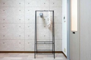 Room - Megadome West (Osaka)