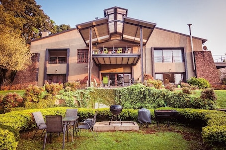 Exterior. Bramasole Boutique Hotel