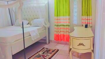 3 Schlafzimmer, Bügeleisen/Bügelbrett, WLAN, Bettwäsche