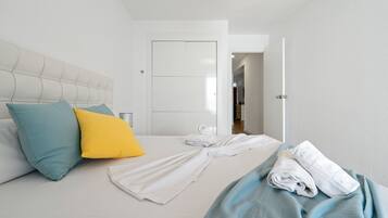 3 chambres, fer et planche Ă repasser, Wi-Fi gratuit, draps fournis