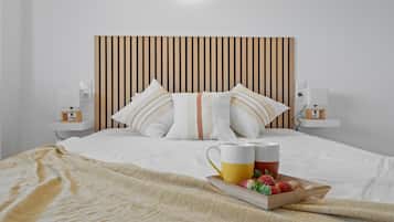 1 habitación, tabla de planchar con plancha, wifi gratis y ropa de cama