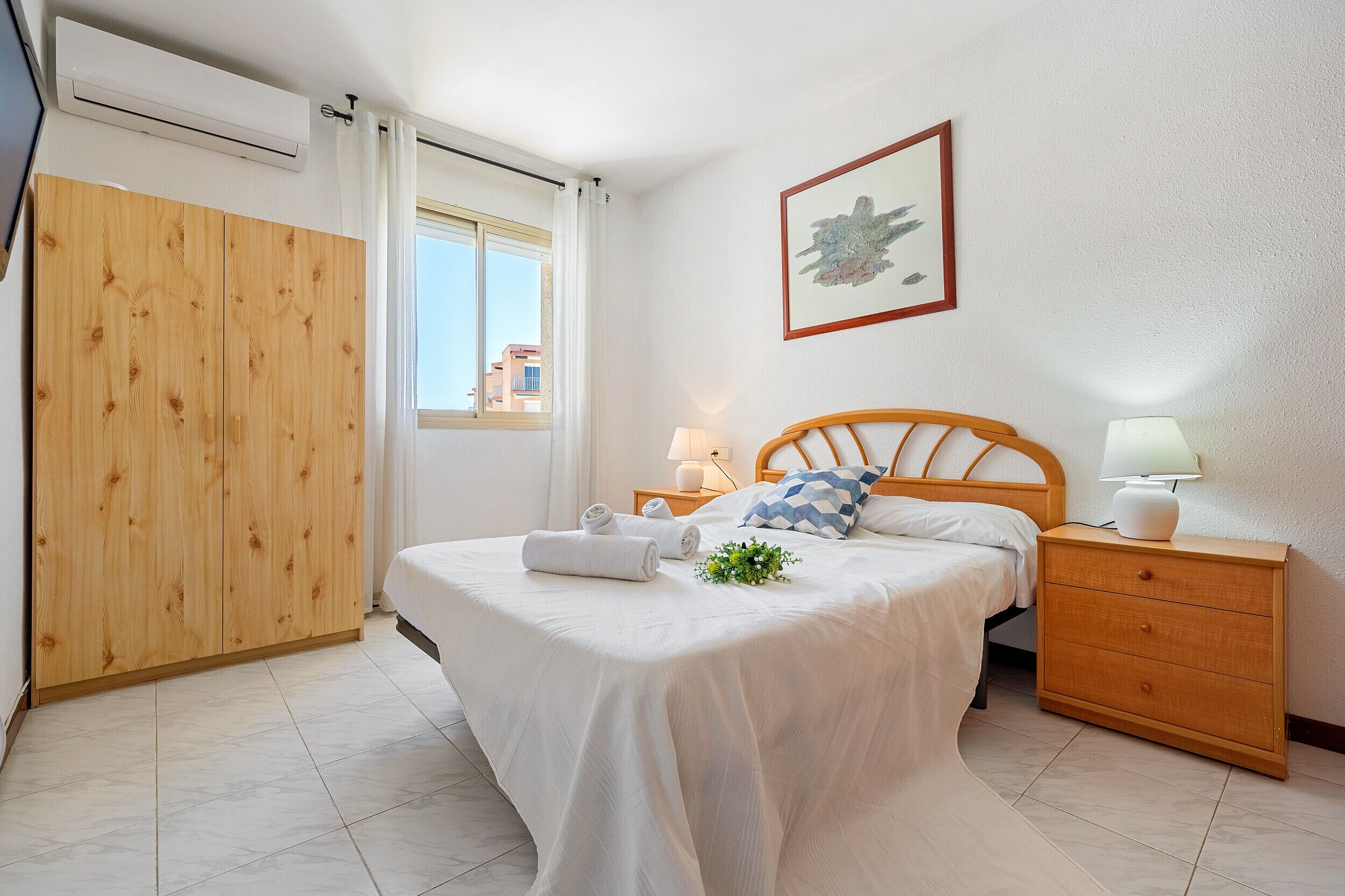 Wifi gratis y ropa de cama 