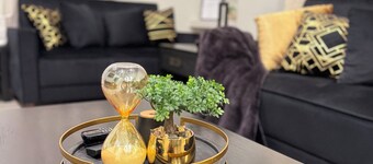 Beautiful 2-Beds Apartment in Mission with WIFI; Safe & Spacious Stay