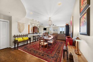 Interior - New! 3Bd 3Bth Oceanfront / Pool / Gym / Beach (Virginia Beach)