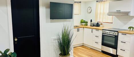 Microwave, oven, stovetop