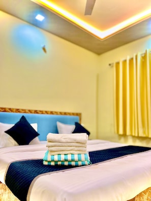 Habitación doble Deluxe | Escritorio y wifi gratis 