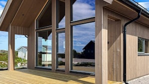House | Exterior - 6 Person Holiday Home in Averoya (Averoy)