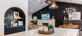 The White House: Cozy Escape