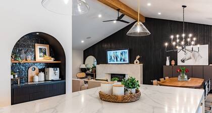 The White House: Cozy Escape