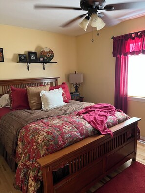 3 quartos, ferros/tábuas de passar roupa, Wi-Fi de cortesia