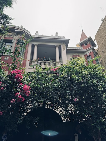 Layla Hostel