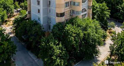 Charming 2-bedroom apartment in Tremendous Tashkent with AC, WiFi