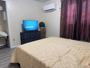 2 slaapkamers, een strijkplank/strijkijzer, wifi